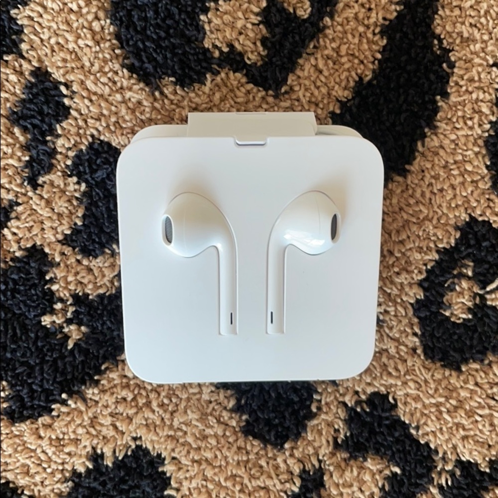 Apple EarPods